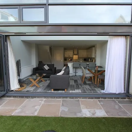 Holiday home Winton House Bristol